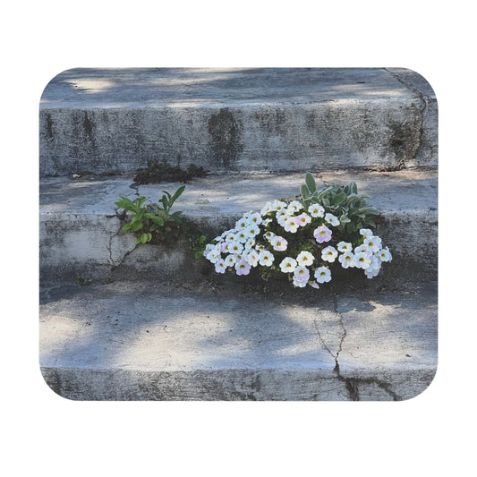 Determined Petunias Mouse Pad