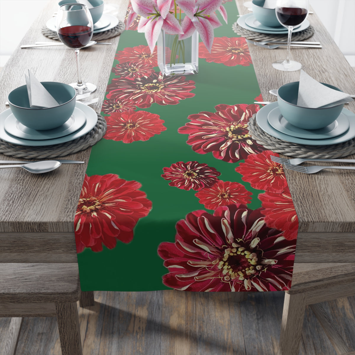 Festive Elegance Table Runner - Green